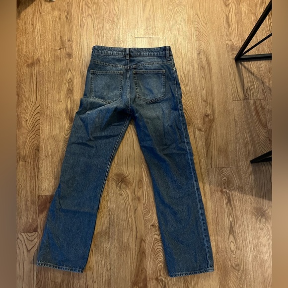 Dark Wash Jeans Size 6 - Picture 3 of 3